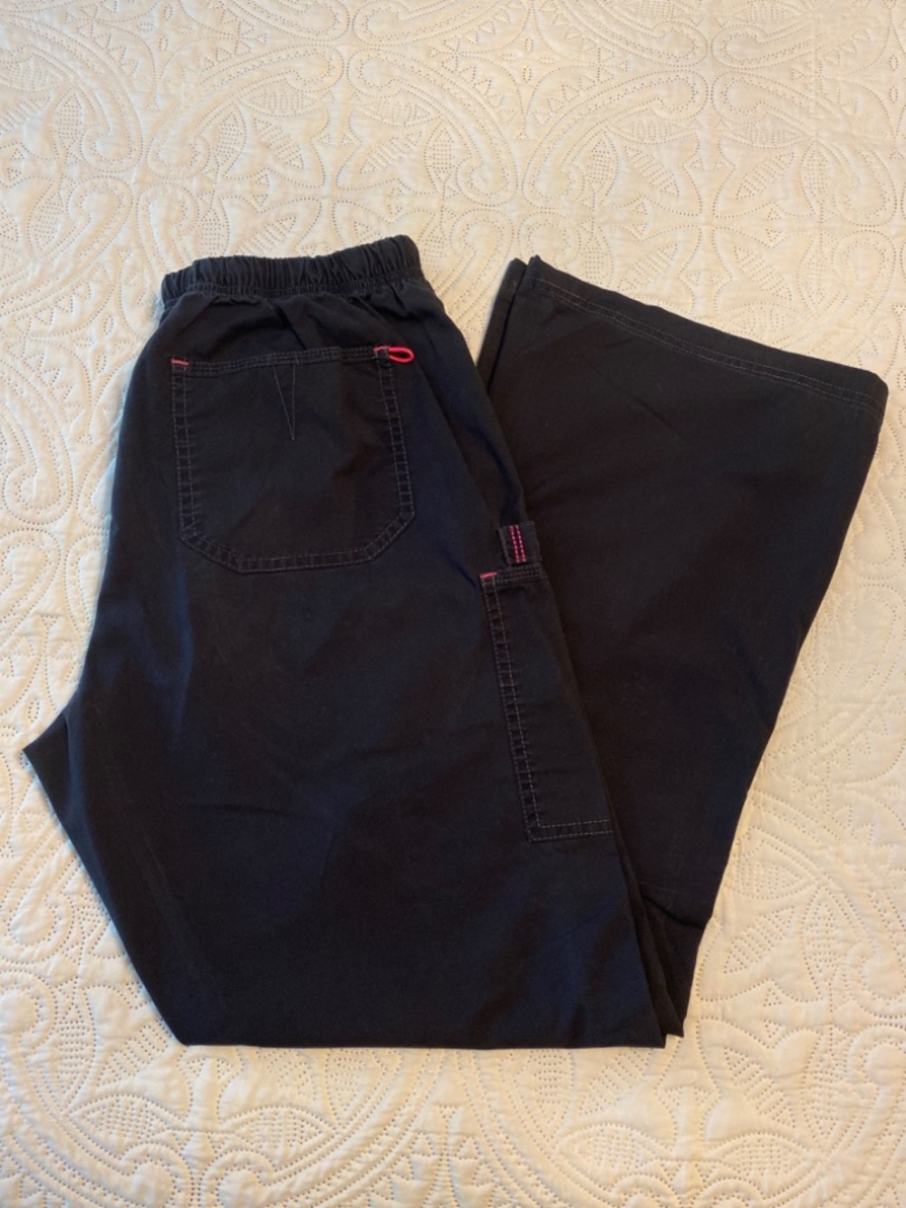 Black and Pink Wonderwink Scrub Bottoms Size Small - Picture 3 of 6